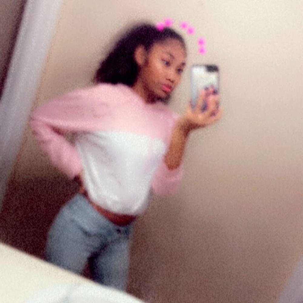 Meet your Posher, Teeyana